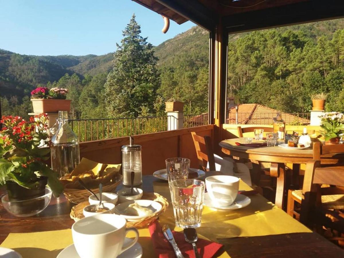 Agriturismo Di Charme E Ristorante Stallato Il Filo Di Paglia Carro Exteriör bild